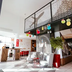 Szálloda Ibis Luxembourg Aeroport
